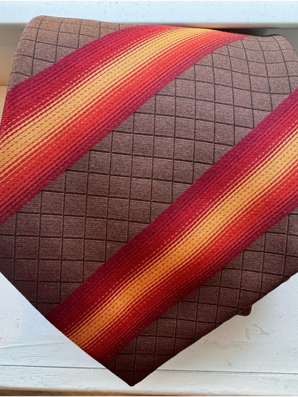 Polo by Ralph Lauren Red and Orange Gradient Stripe Tie 100% silk